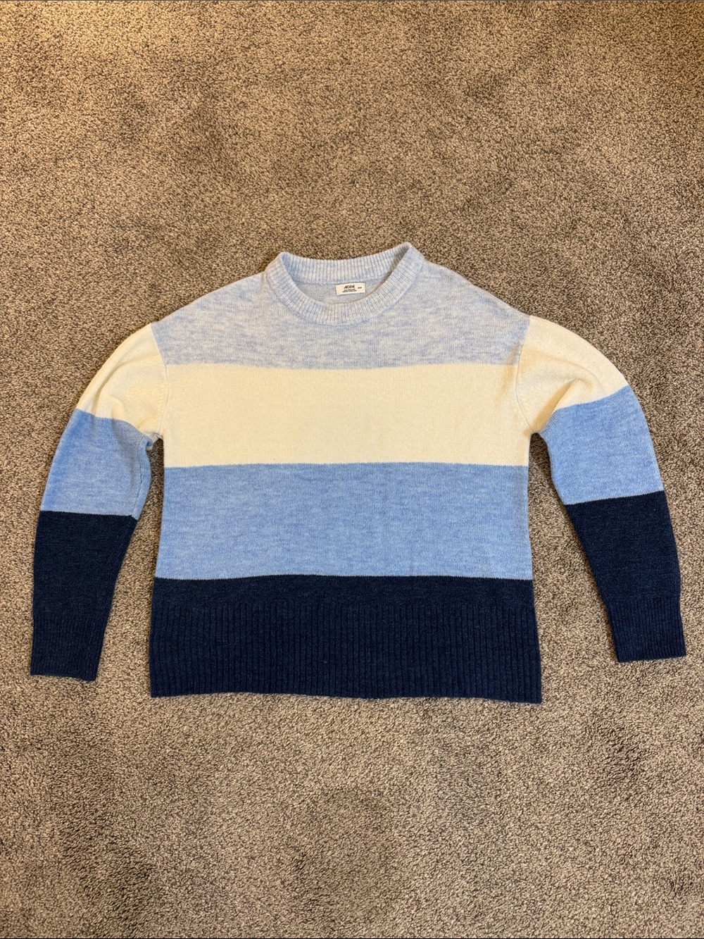 Ardene Women's Colorblock Crewneck Sweater - Light Blue, Cream, Navy